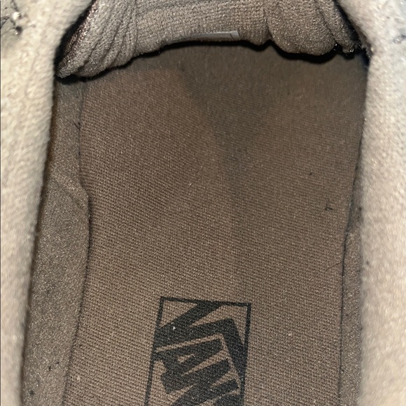 Vans Men's Green Suede Sneakers - Picture 8 of 9